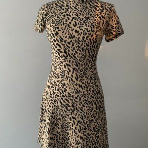 Casual Cheetah Print Dress